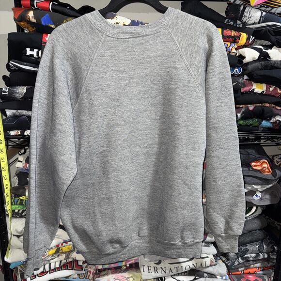 Vintage 80s Garfield Embroidered Gray Sweater Size Large - Picture 4 of 4